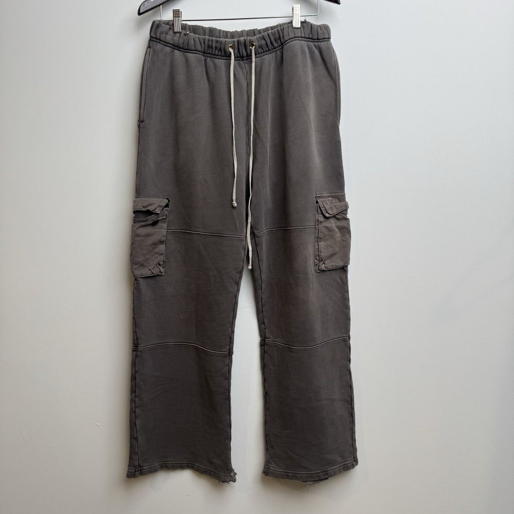 Les Tien Men's Large Gray Cargo Fleece Pants Relaxed Straight Hem *Flaws